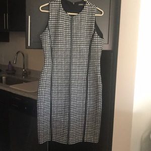 J McLaughlin Houndstooth Stretch Dress